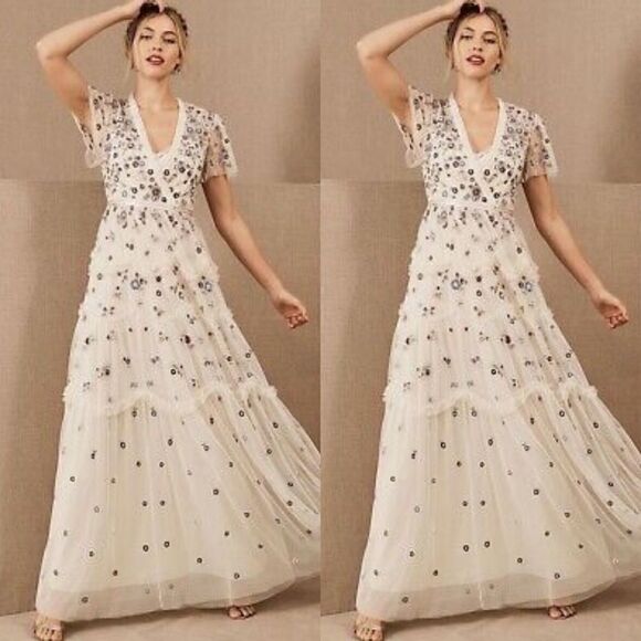 New Needle & Thread Prairie
floral embroidered maxi - Picture 1 of 7